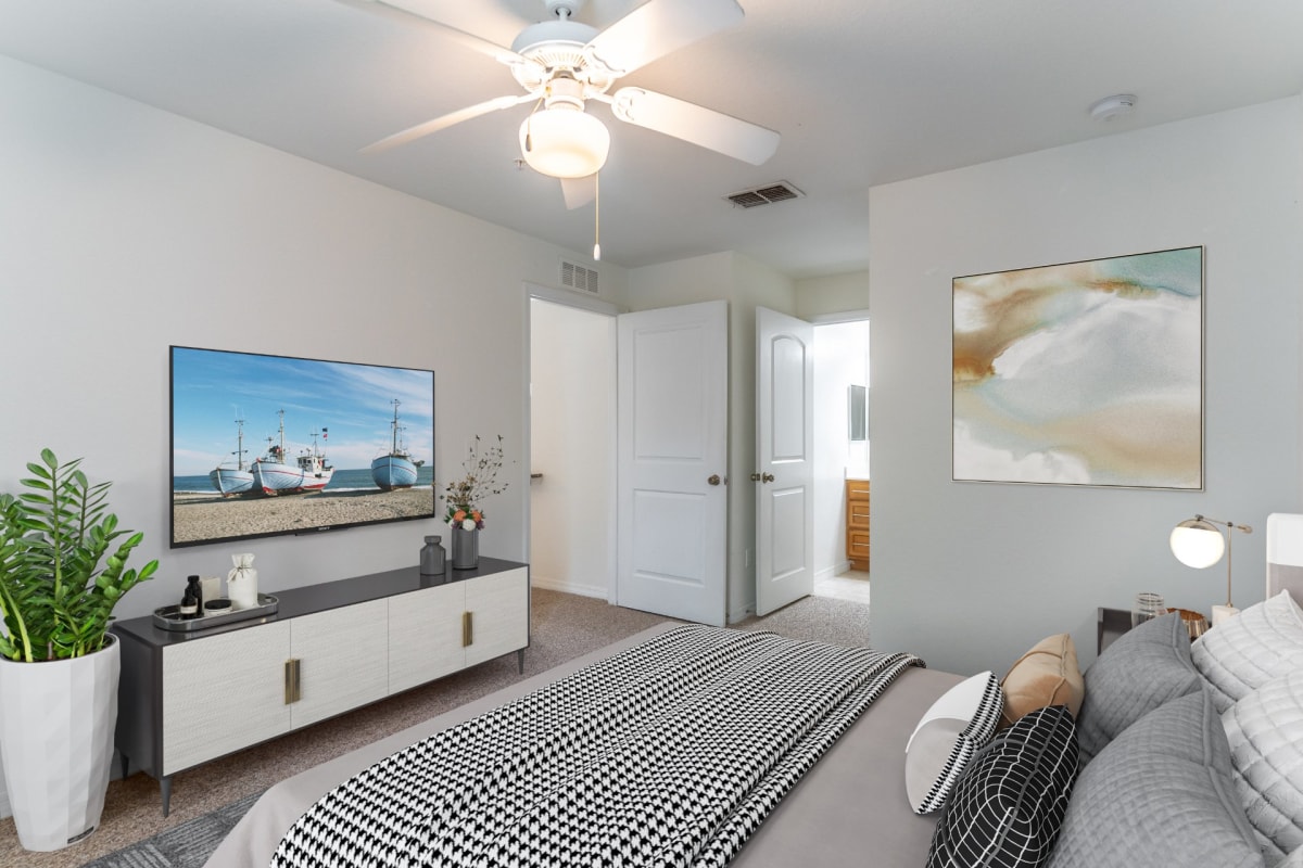 Photos and Video Hammock Harbor Apartments Concord Rents